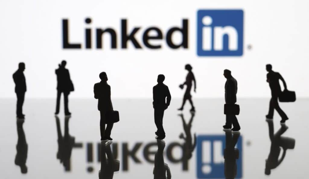 professionnels sur LinkedIn